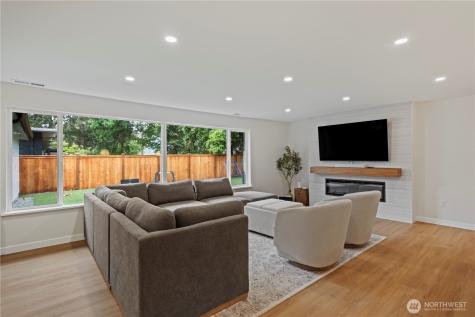 7818 NE 124th Street Kirkland WA 98034