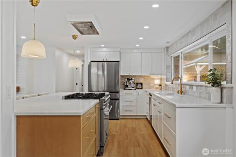 7818 NE 124th Street Kirkland WA 98034