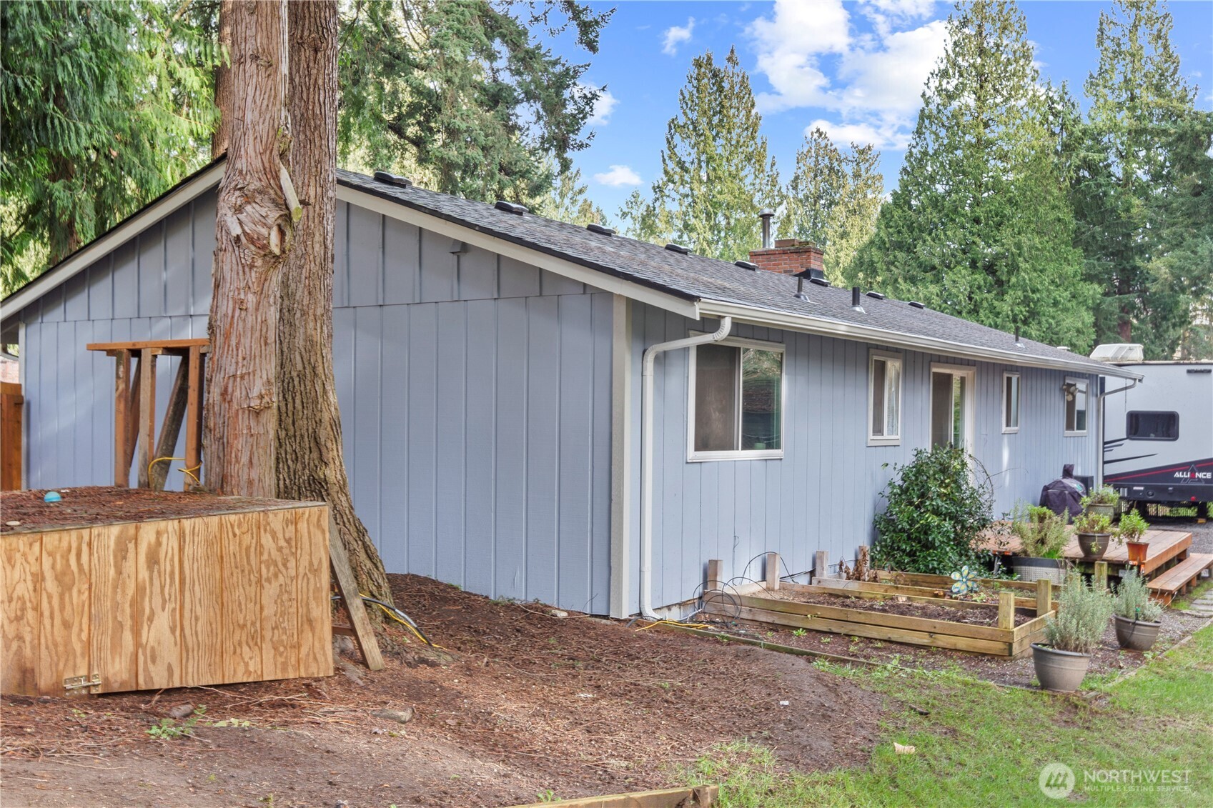 203 S 357th Street Federal Way WA 98003