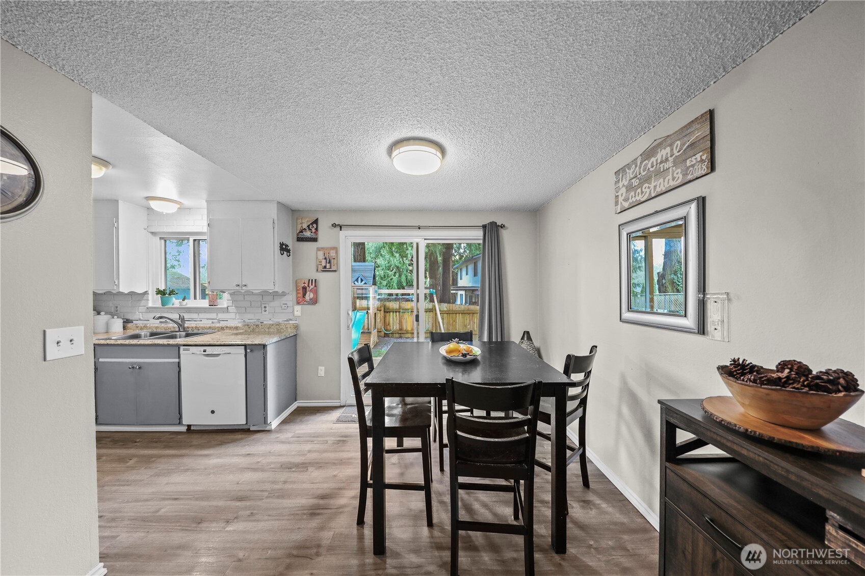 203 S 357th Street Federal Way WA 98003