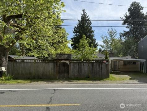 12018 Sand Point Way NE Seattle WA 98125