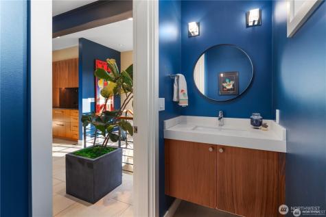 2821 Fairview Avenue E Seattle WA 98102