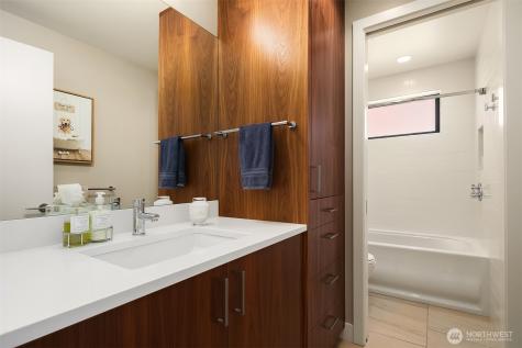 2821 Fairview Avenue E Seattle WA 98102