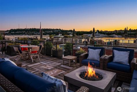 2821 Fairview Avenue E Seattle WA 98102