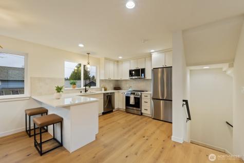 2725 NE 87th Street Seattle WA 98115