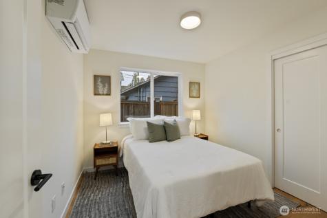 2725 NE 87th Street Seattle WA 98115