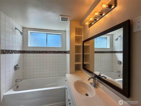 2508 SE 16th Street Renton WA 98058