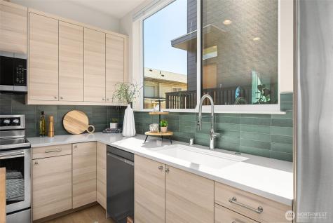 3001 S Dakota Street Seattle WA 98108