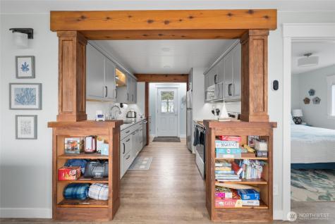 1818 E Lola Beach Lane Oak Harbor WA 98277