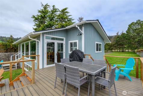 1818 E Lola Beach Lane Oak Harbor WA 98277