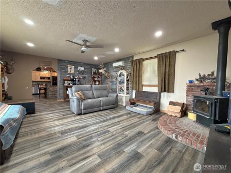 10578 NE 10 Road Moses Lake WA 98837