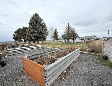 10578 NE 10 Road Moses Lake WA 98837