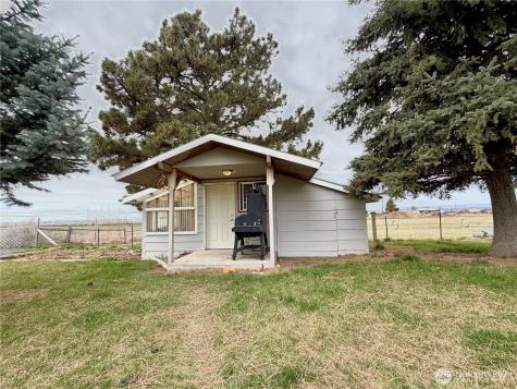 10578 NE 10 Road Moses Lake WA 98837
