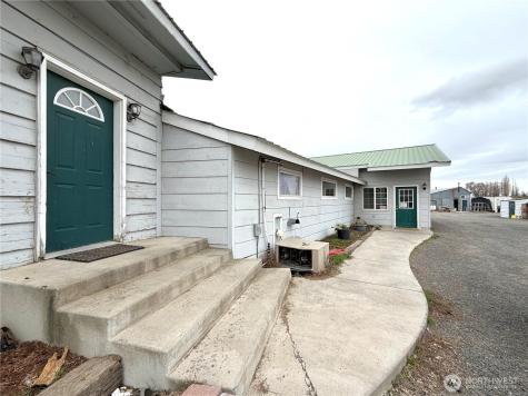 10578 NE 10 Road Moses Lake WA 98837