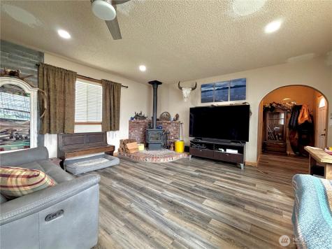 10578 NE 10 Road Moses Lake WA 98837