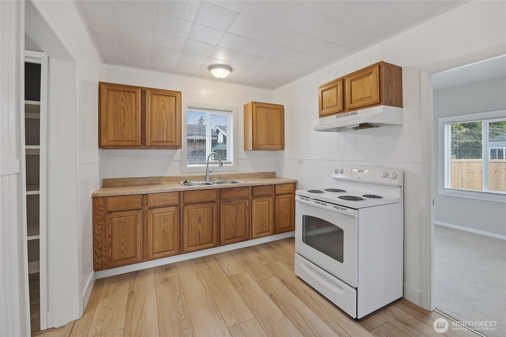 2119 Walnut Street Everett WA 98201