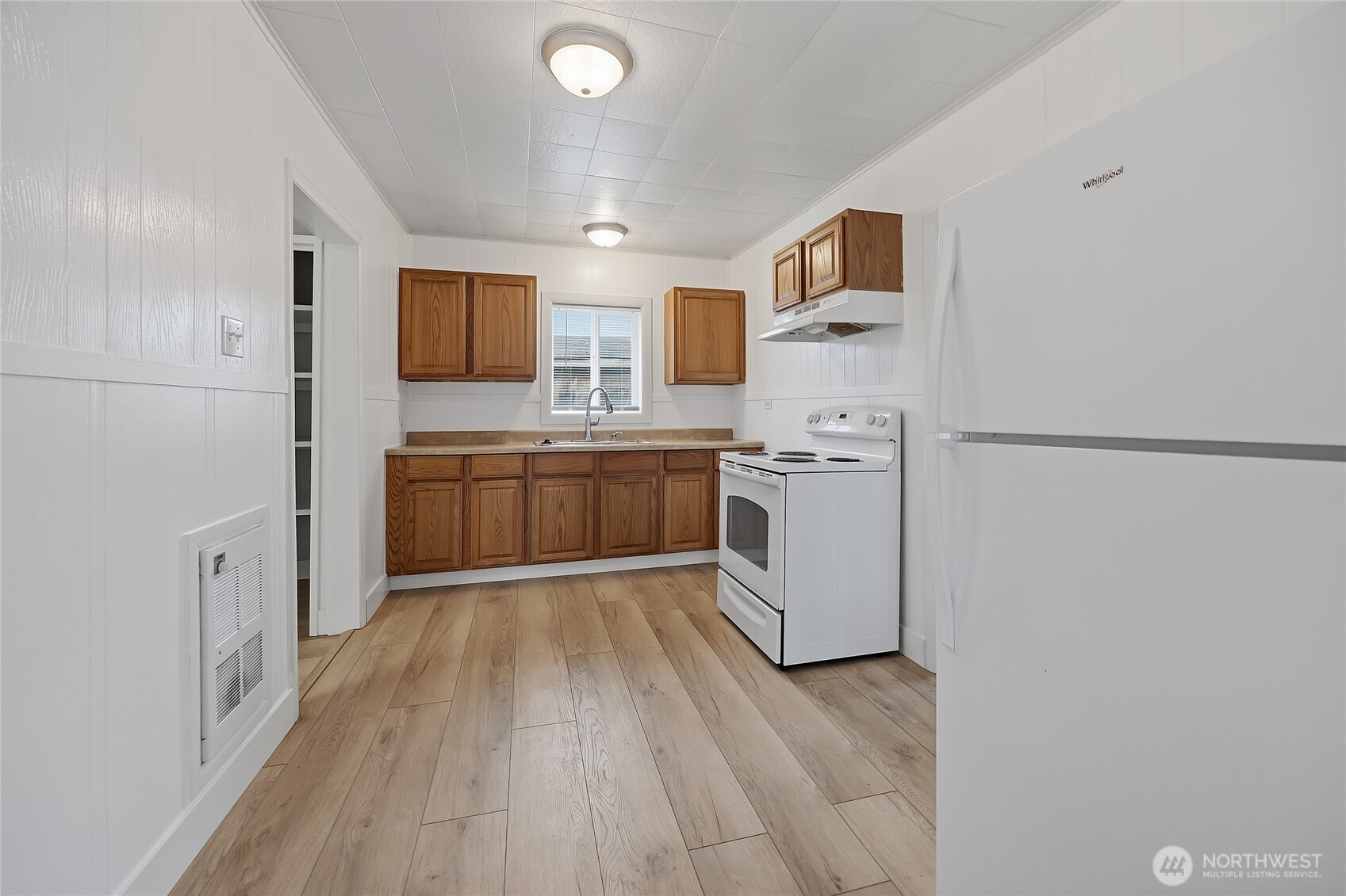 2119 Walnut Street Everett WA 98201