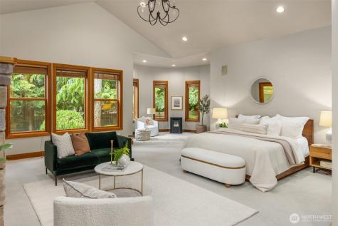 5976 NE Whitmore Way Bainbridge Island WA 98110