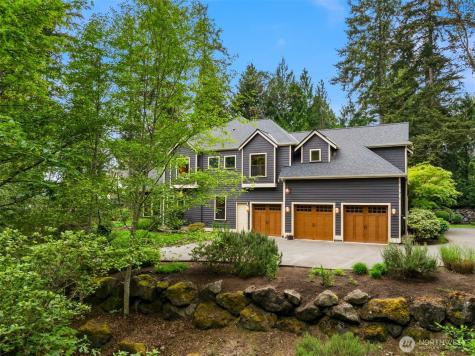 5976 NE Whitmore Way Bainbridge Island WA 98110