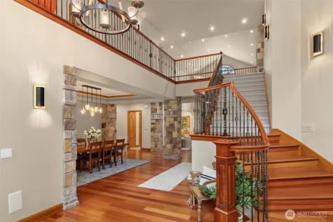 5976 NE Whitmore Way Bainbridge Island WA 98110