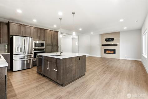1720 182nd Place SW Lynnwood WA 98037