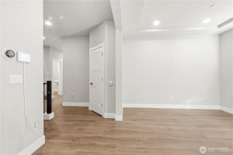 1720 182nd Place SW Lynnwood WA 98037