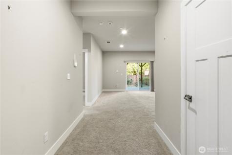 1720 182nd Place SW Lynnwood WA 98037