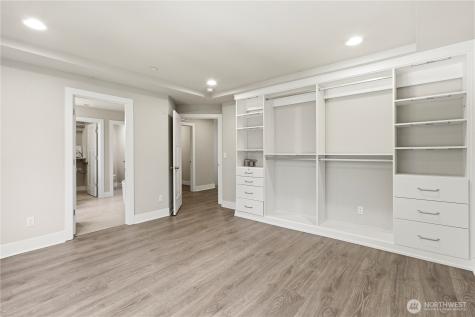 1720 182nd Place SW Lynnwood WA 98037