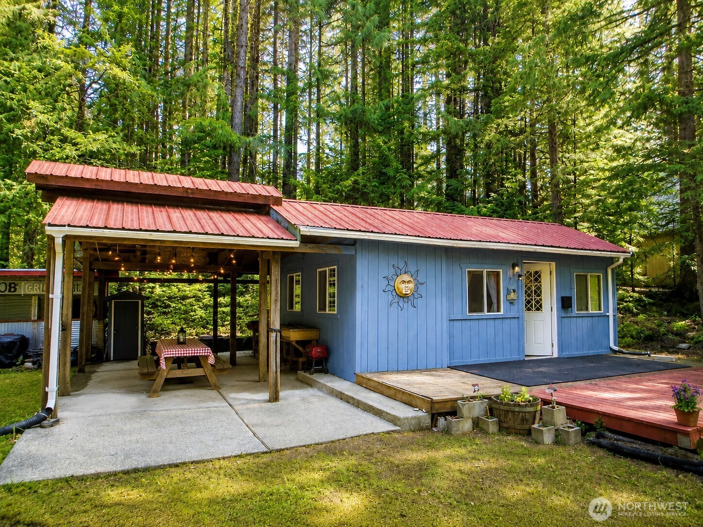 120 N Wynoochee Drive Hoodsport WA 98548