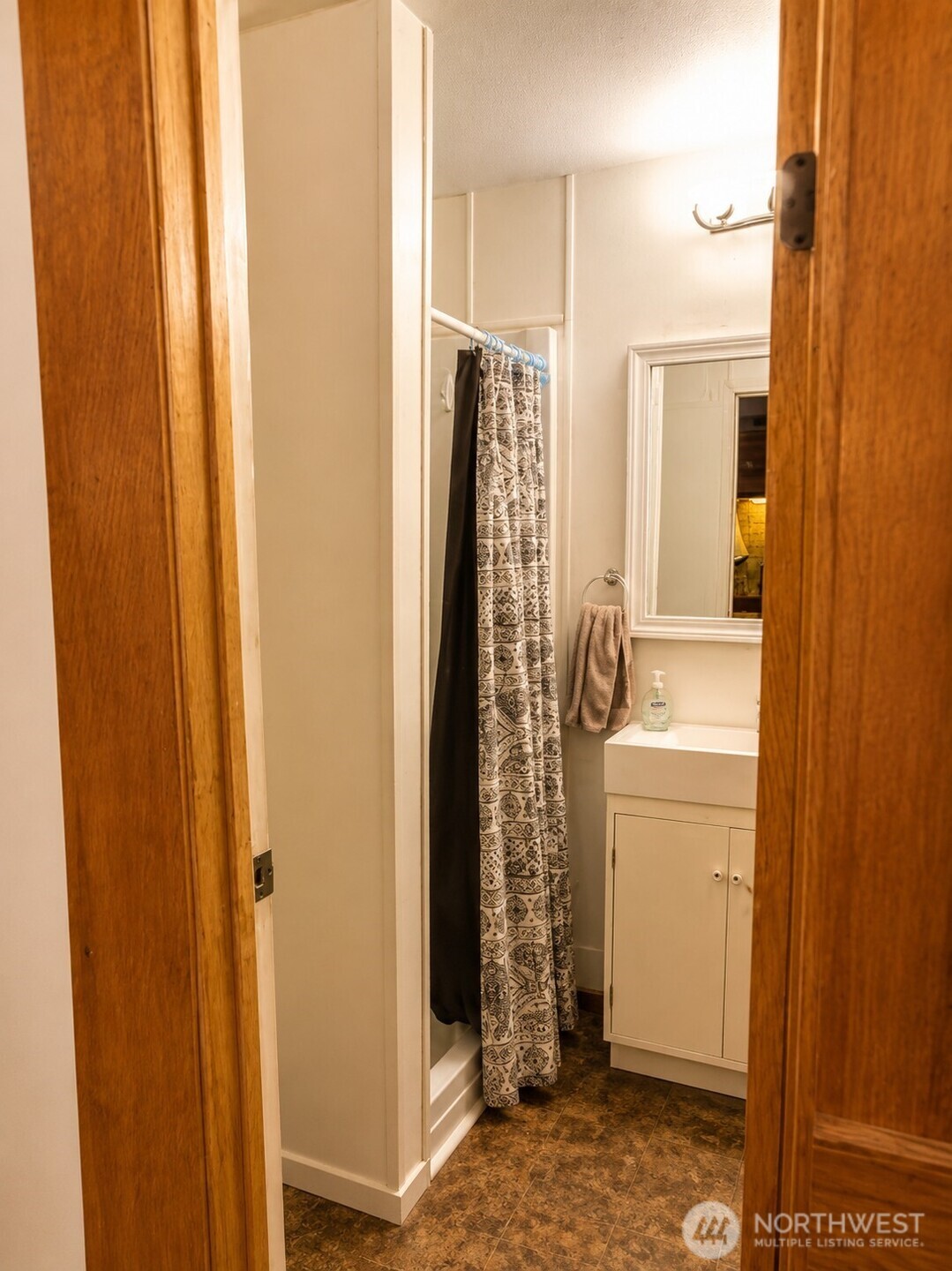 120 N Wynoochee Drive Hoodsport WA 98548
