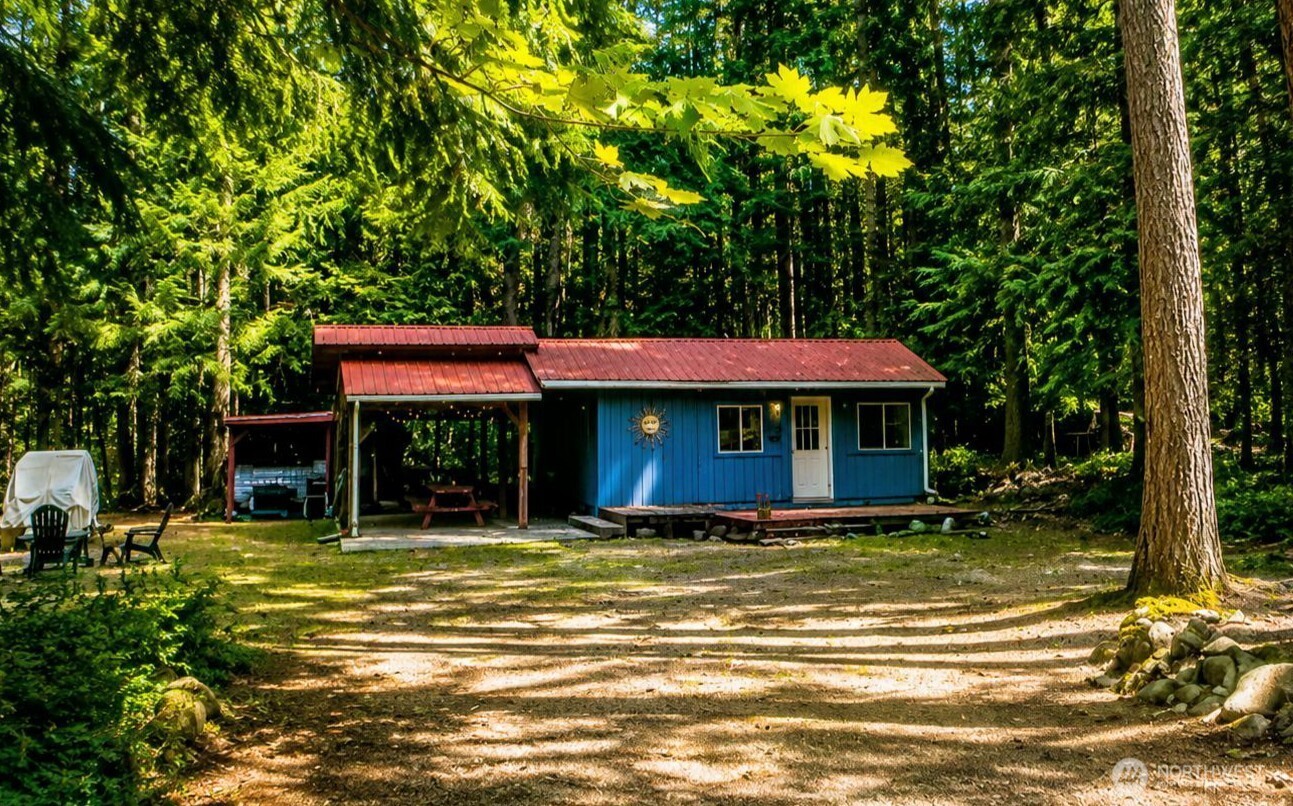 120 N Wynoochee Drive Hoodsport WA 98548