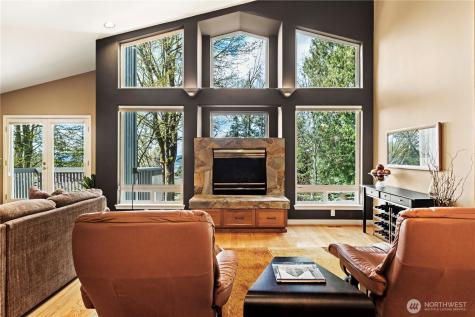 109 211th Place NE Sammamish WA 98074