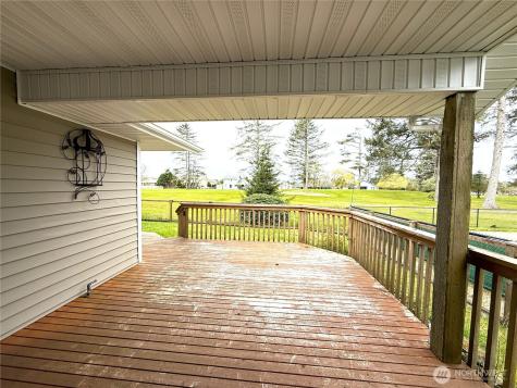 381 Dolphin Avenue NE Ocean Shores WA 98569