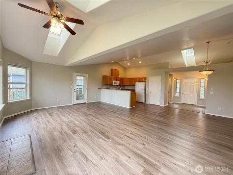 381 Dolphin Avenue NE Ocean Shores WA 98569