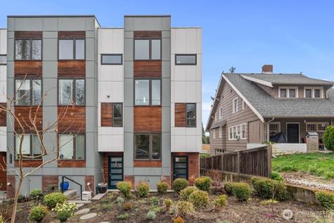 9266 50th Avenue S Seattle WA 98118