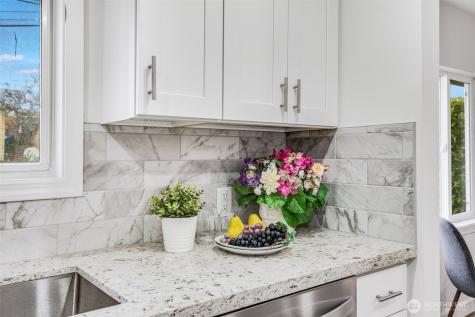 1729 S Columbian Way Seattle WA 98108