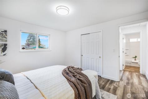 1729 S Columbian Way Seattle WA 98108