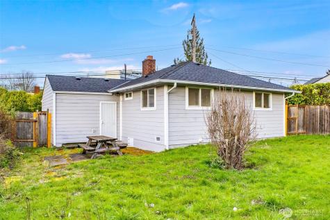 1729 S Columbian Way Seattle WA 98108