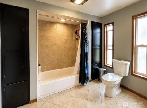 402 Juniper Street Oroville WA 98844