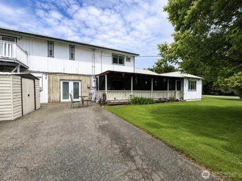 402 Juniper Street Oroville WA 98844
