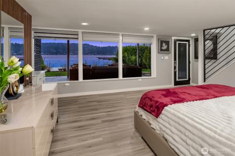 6631 Ripley Lane SE Renton WA 98056
