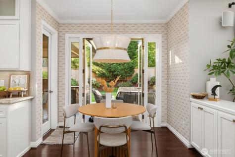 27212 SE 12th Place Sammamish WA 98075