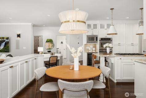 27212 SE 12th Place Sammamish WA 98075