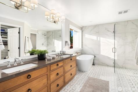 27212 SE 12th Place Sammamish WA 98075