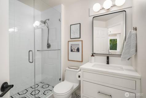 27212 SE 12th Place Sammamish WA 98075