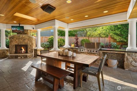 27212 SE 12th Place Sammamish WA 98075