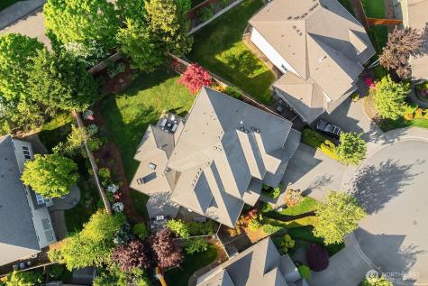 27212 SE 12th Place Sammamish WA 98075