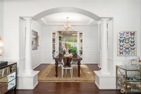 27212 SE 12th Place Sammamish WA 98075