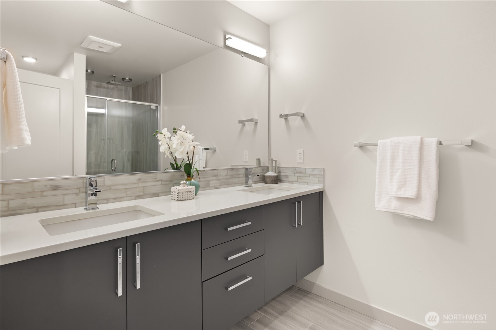 2422 NW 60th Seattle WA 98107