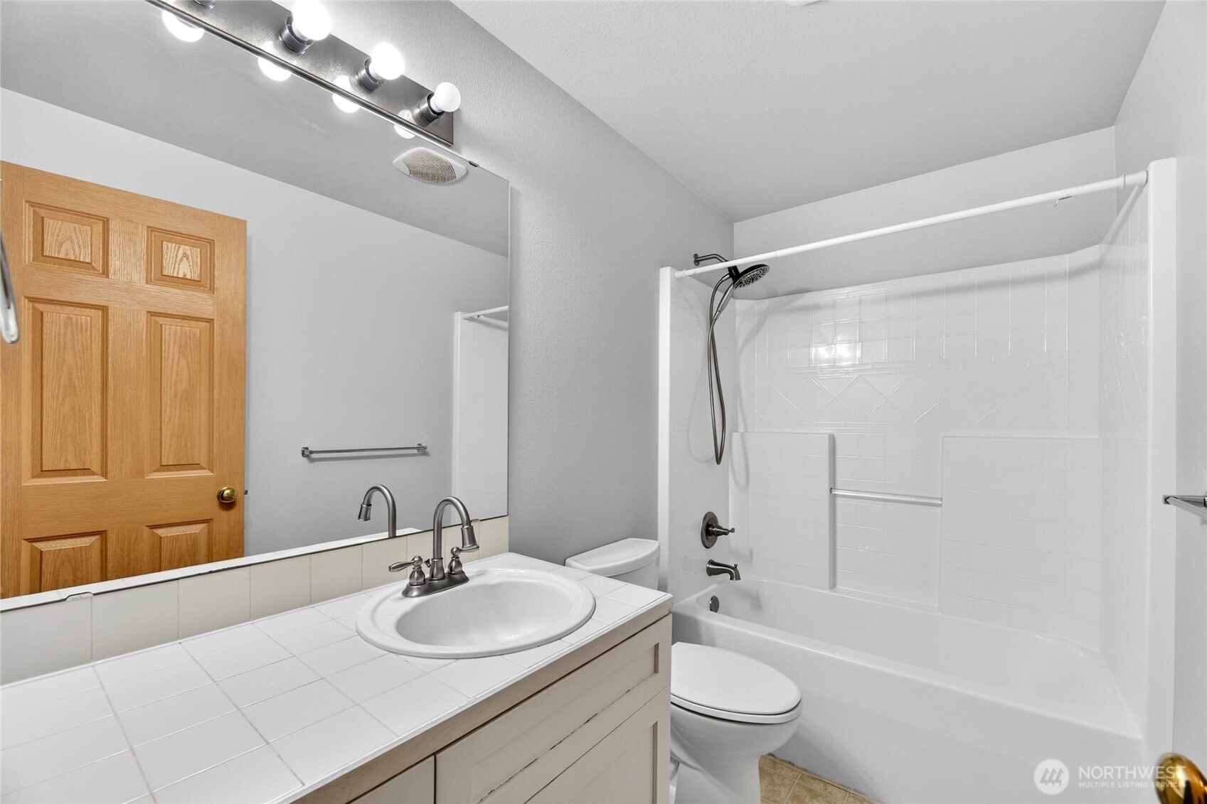 7409 Village Drive Sumner WA 98390